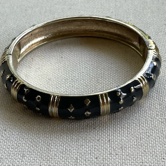Vintage Dark Grey Enamel & Gold-Tone Hinged Bangle Bracelet - Picture 3 of 4